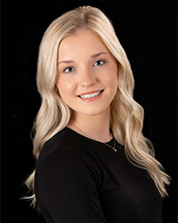 Dakota Kids Dentistry staff member Hailee